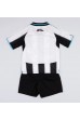 Newcastle United Babytruitje Thuis tenue Kind 2025-26 Korte Mouw (+ Korte broeken)